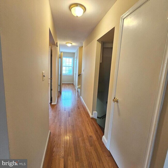 Building Photo - 4430 Airlie Way
