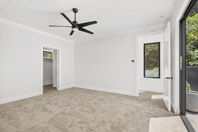 Building Photo - 850 Branciforte Dr