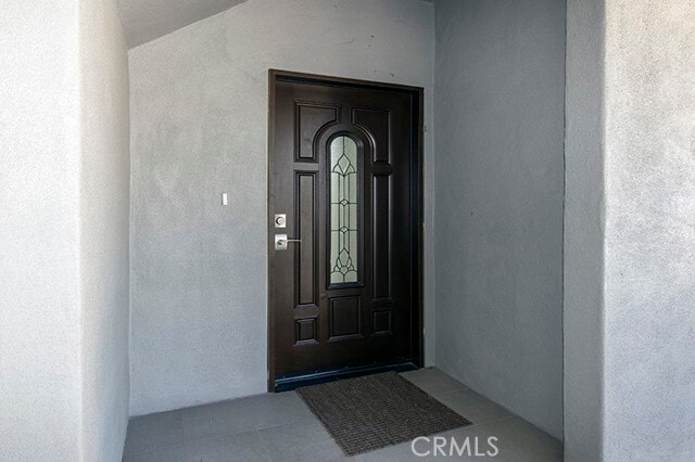 Building Photo - 3240 Montrose Ave