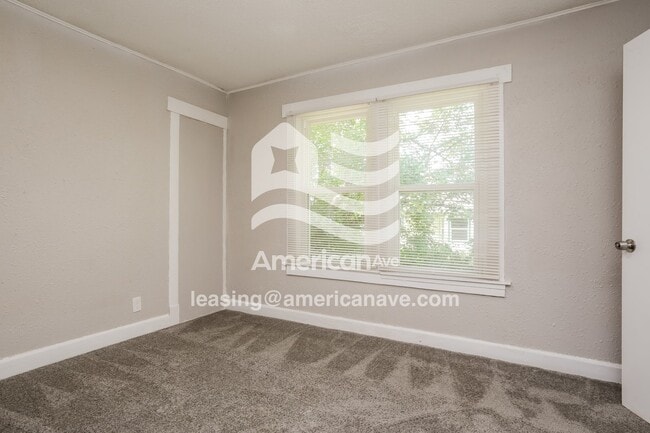 Building Photo - 522 S Hardy Ave