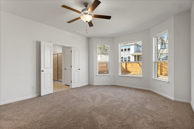 Building Photo - 133 Grn Knl Ln