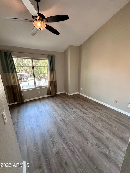 Building Photo - 4901 E Kelton Ln