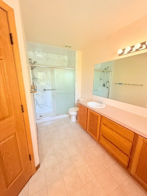 Building Photo - 2603 Arancia Dr