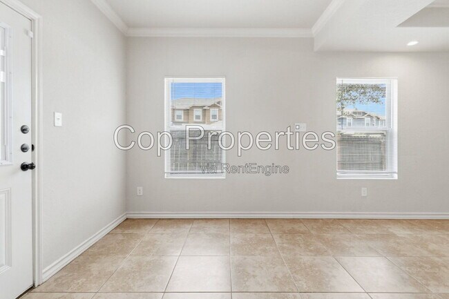 Building Photo - 6011 Jax Wy