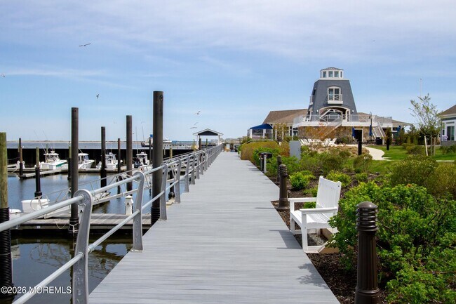 Building Photo - 13 Halfmoon Ct