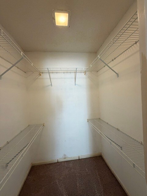 Building Photo - 202 Adams Dr