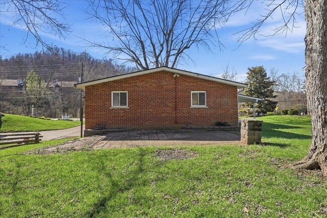 Building Photo - 115 Moock Rd