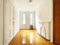Building Photo - 155 India St