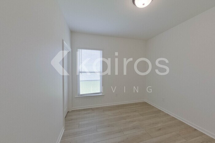 Building Photo - 101 Carencro St
