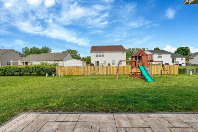 Building Photo - 5719 Cruiser Ave