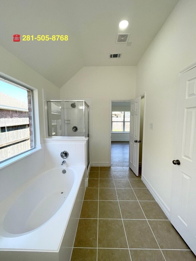 Building Photo - 7510 Golden Thistle Ln