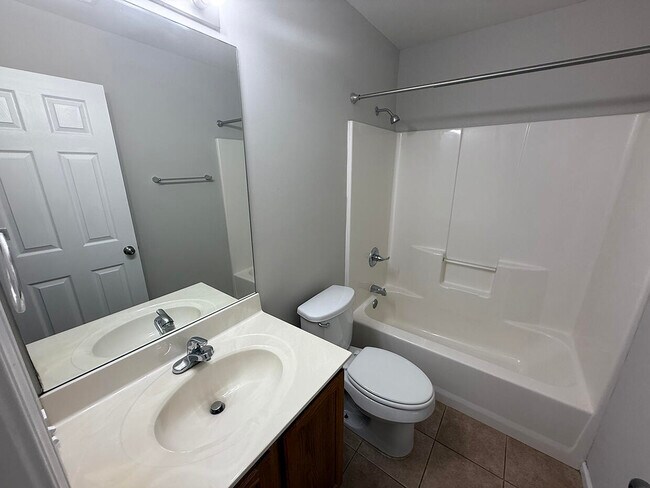 Building Photo - 1432 Bodie Dr