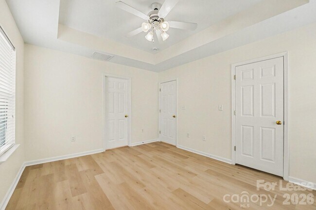 Building Photo - 2163 Wexford Way