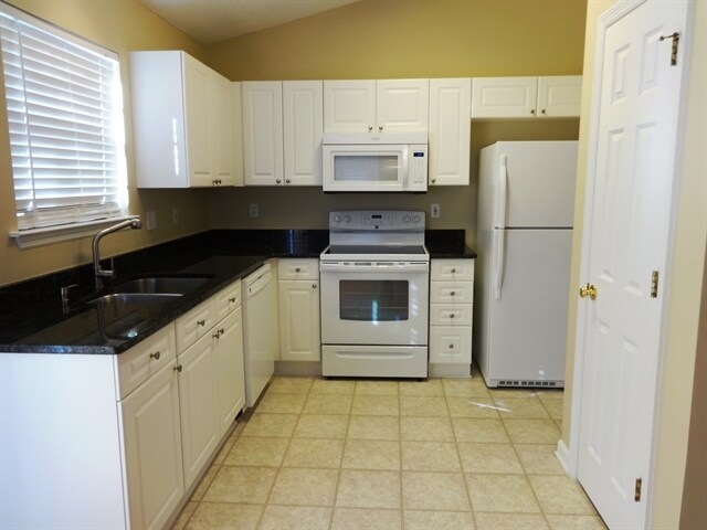 Building Photo - 8609 Coppergrove Dr
