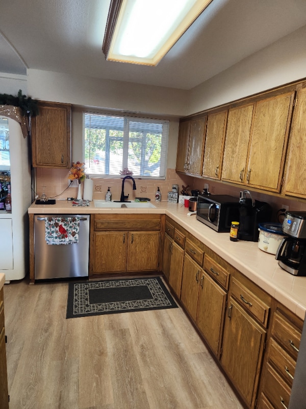 Building Photo - 10042 W Riviera Dr