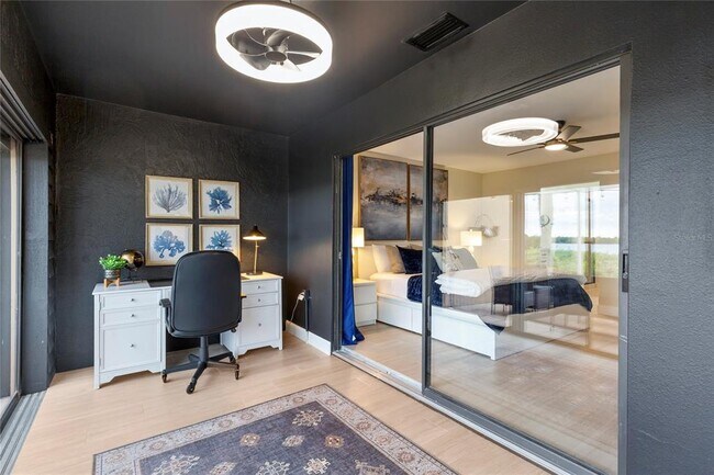 Building Photo - 3887 Catalina Dr