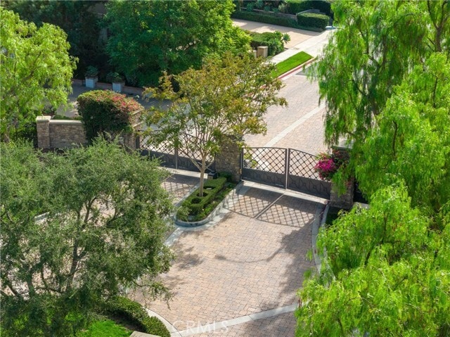 Building Photo - 3940 Golden Terrace Ln