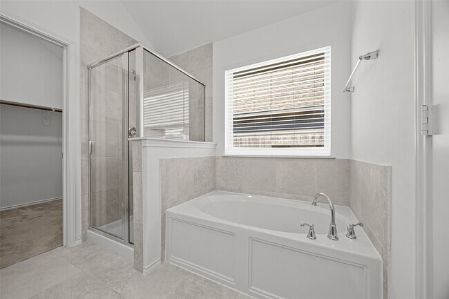 Building Photo - 1810 Winston Store Lp