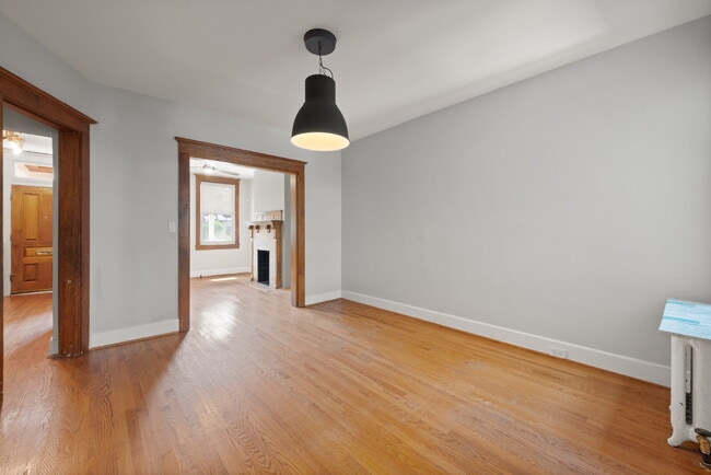 Building Photo - 445 Newton Pl NW