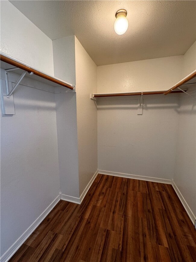 Building Photo - 659 Frances Dr