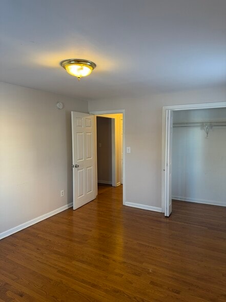 Building Photo - 186 Seaton Rd