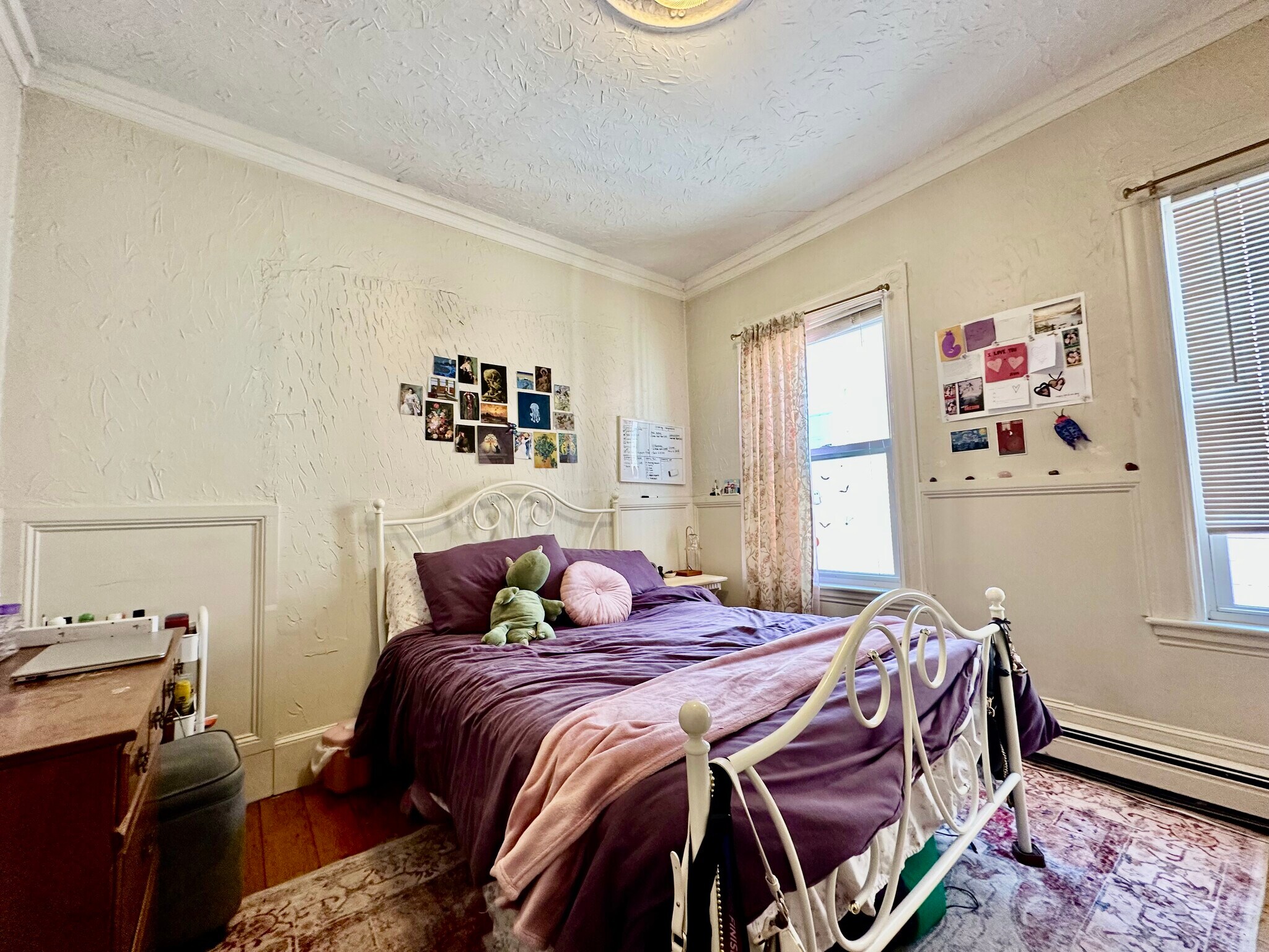 Building Photo - 93 Hillside St