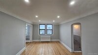 Building Photo - 3 Greenridge Ave