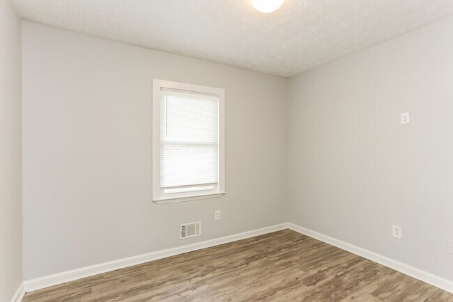 Building Photo - 308 Winchester Ct