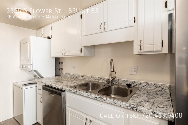 Building Photo - 3355 S Flower St