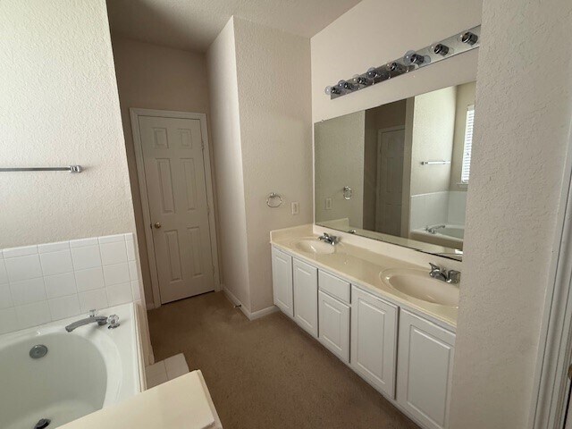 Building Photo - 18006 Cypress Valley Ln