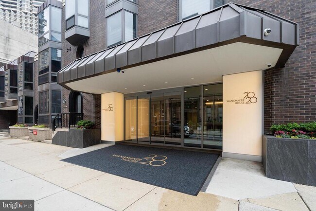 Building Photo - 2020 Walnut St