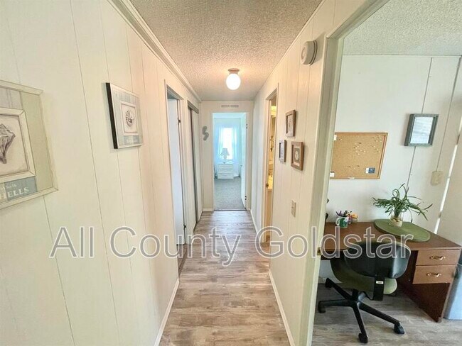 Building Photo - 415 Villa Nueva Cir