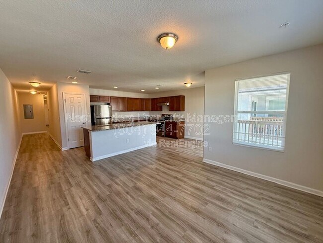 Building Photo - 9121 Western Way