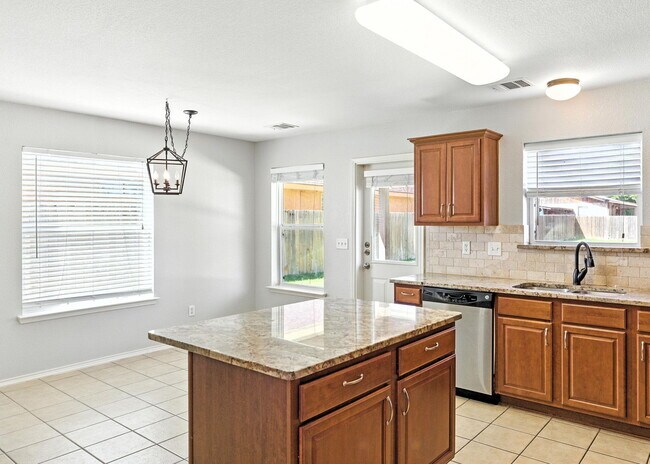 Building Photo - Striking Two-Story New Braunfels Rental Home