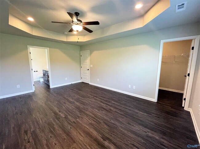 Building Photo - 126 Beaver Brook Pl
