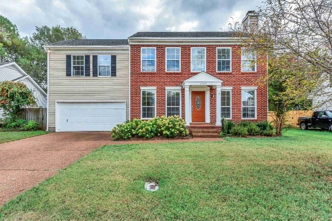 Building Photo - 1520 Birchwood Cir