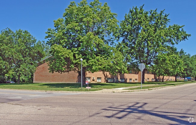 Building Photo - Carrington Apartments