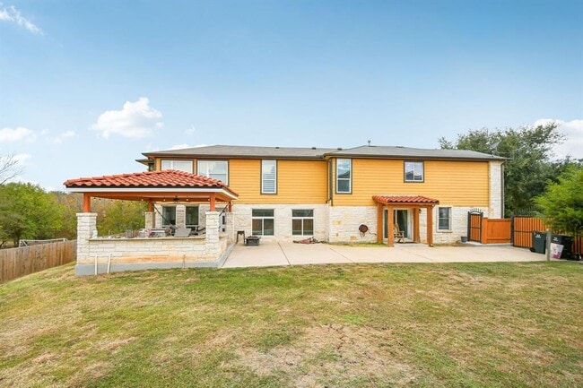 Building Photo - 18205 Great Falls Dr