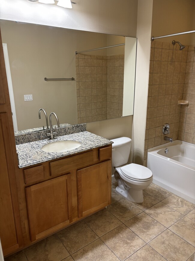 Building Photo - 2602 McKnight Crossing Ct