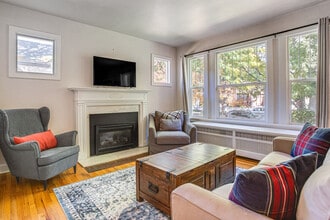 Building Photo - 757 Clayton St