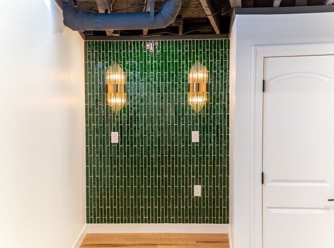 Building Photo - Charming & Updated 3-Bedroom Home for Lease in Birmingham