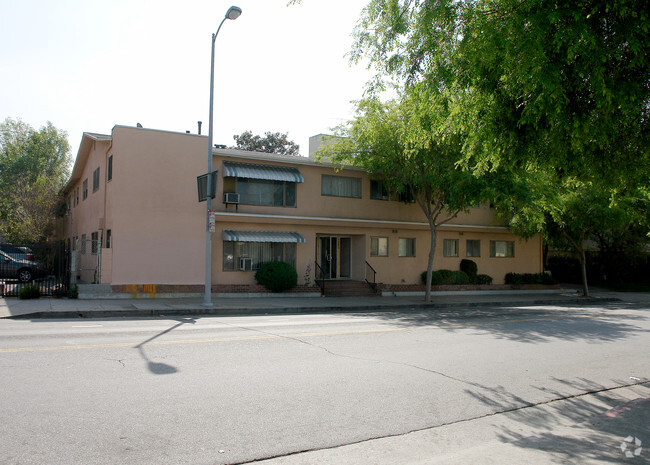 Building Photo - Wilton Place Apartments