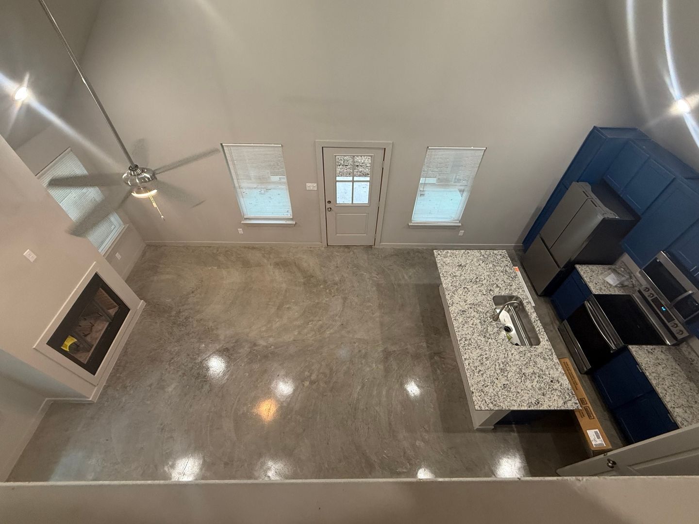 Building Photo - 151 Sleepy Meadow Dr