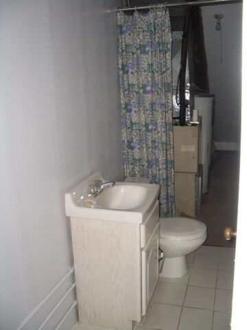 Half Bath with Storage (1st Fl) - 412 E Liberty St