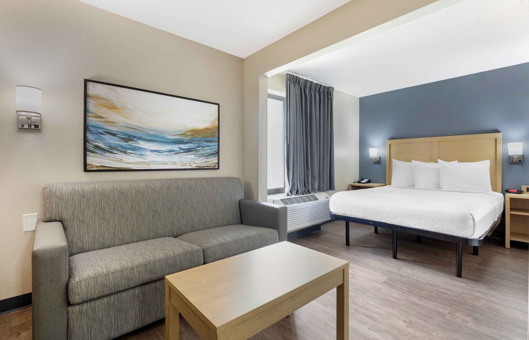 Building Photo - Furnished Studio-Arlington - Six Flags
