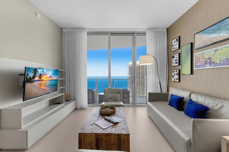 Building Photo - 4111 S Ocean Dr
