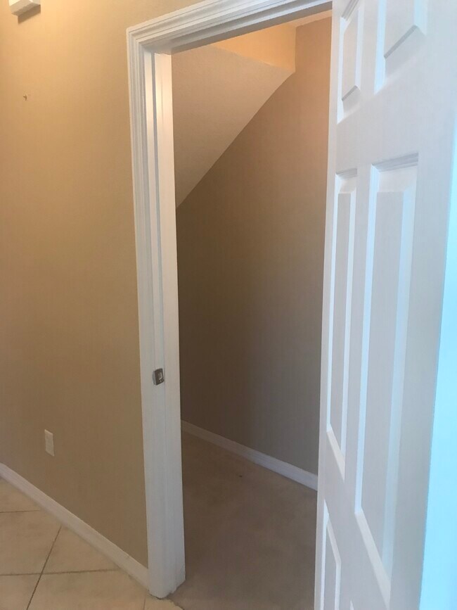 Building Photo - 19239 Stone Hedge Dr