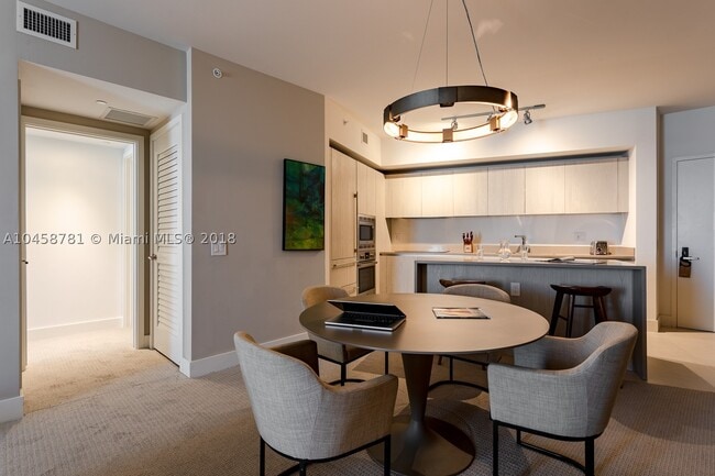 Building Photo - 4111 S Ocean Dr