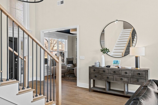 Building Photo - 6508 Stone Lake Dr