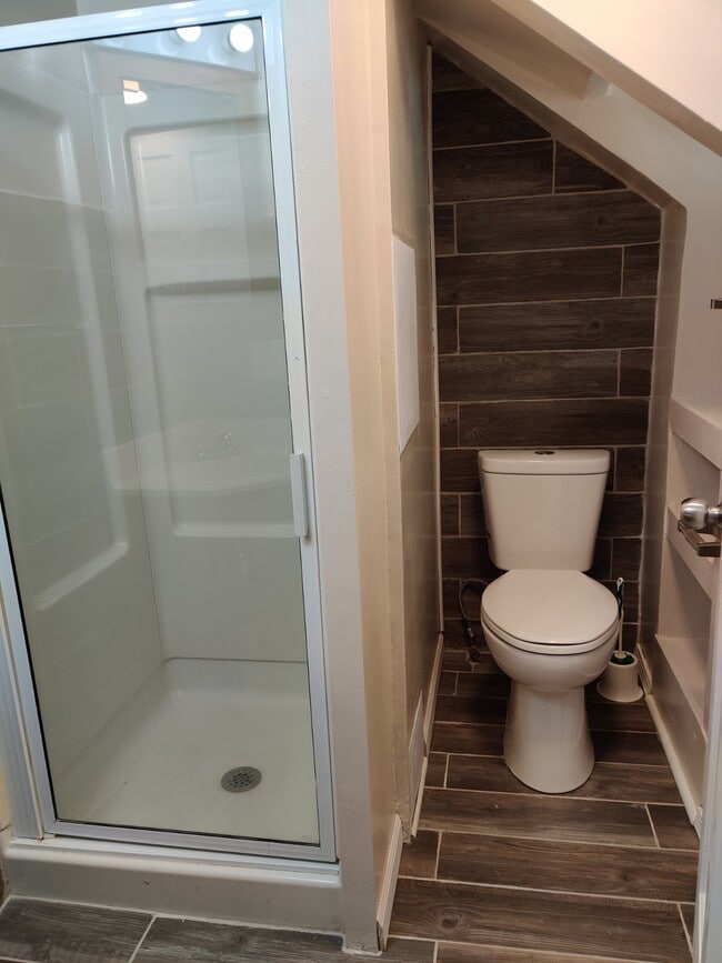 Building Photo - 205 N Normal St